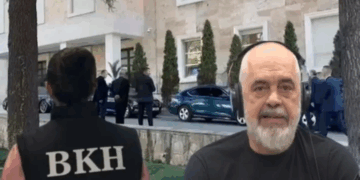 “Trimoshat e BKH-së…”, Rama reagon sërish: “’Patllakja’, episodi më i “ëmbël” që…