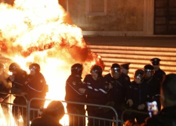 Protesta e opozitës, Policia arreston 4 persona