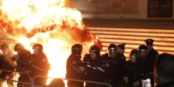 Protesta e opozitës, Policia arreston 4 persona
