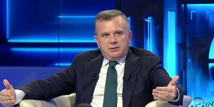 Balla flet për Ballukun dhe “mbron” Berishën: Atij iu kufizua liria, koleges sime…