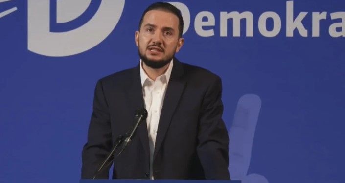 Salianji takim me demokratët e Elbasanit, merrni pjesë në protestën e 22 dhjetorit