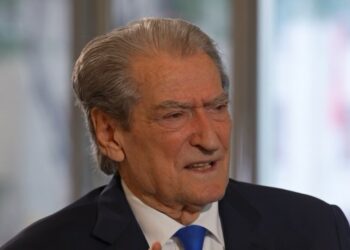 Rrëzimi i sistemit komunist, Berisha: Nuk kisha planifikuar të hyja në politikë