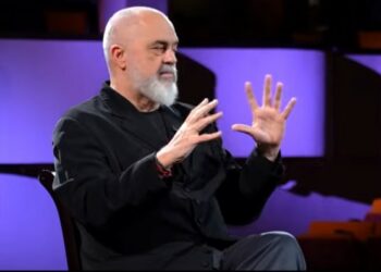 “I kisha flokët më të gjata”, Rama: Sigurimi më tërhoqi prej flokësh