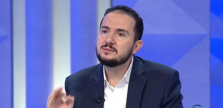 Salianji “thumbon” Berishën: Rama nuk rrëzohet me muzikë poshtë zyrës