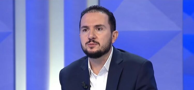 “PD nuk dëgjon anëtarët”, Salianji: Ata kërkojnë protesta, PD bën foltore