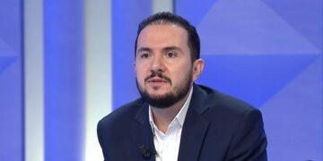 Salianji i përgjigjet Berishës: Takimet i kam bërë me strukturat, PD të riformatohet