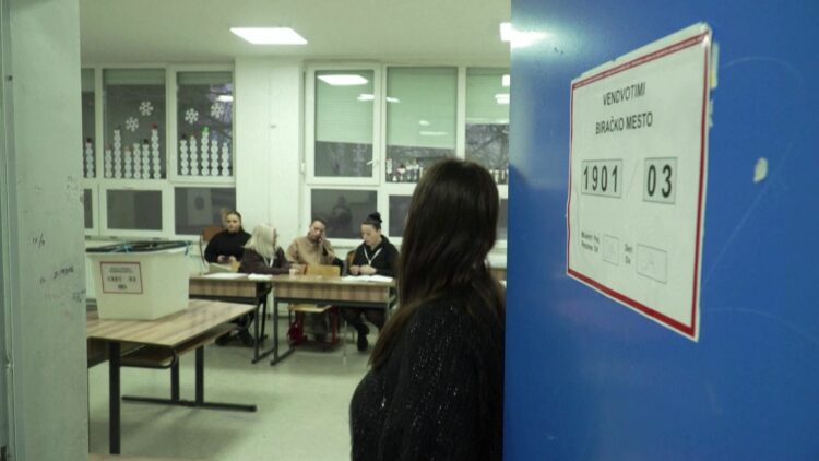 Zgjedhjet në Kosovë/ 100 prokurorë në terren, policia: Nuk do lejojmë manipulime