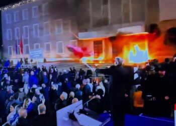 Protesta e opozitës, reagon Balla: Sali, ti nuk e djeg dot më Shqipërinë