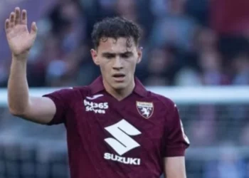 Vlerësohet me notën 5, Asllani më i dobti në humbjen e Torinos përballë Cagliarit