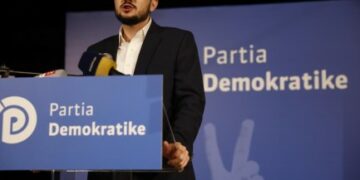 Salianji nga Durrësi: Ndryshimi nis nga kjo sallë, PD duhet të përgatitet