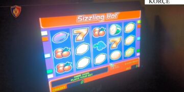 Lojërat e fatit/Zbulohen 5 lokale në Korçë dhe Pogradec, arrestohen 2 administratorë