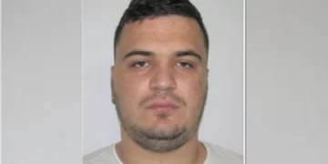 I akuzuar për 14 vepra të rënda kriminale, GJKKO kalon për gjykim Laert Haxhiun