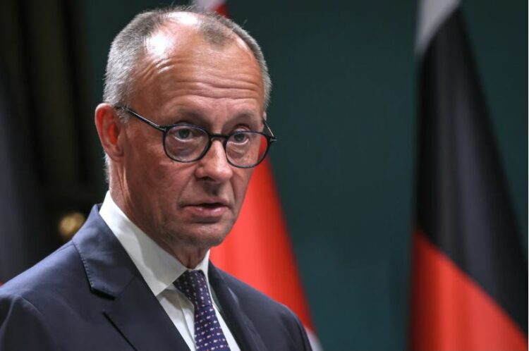 “Boll me fjalë”, kancelari Merz: T’i ngrijmë asetet ruse, ta bëjmë fakt