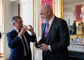 Rama në Paris: Takim me ministrin francez të Drejtësisë për Kodin e ri Penal