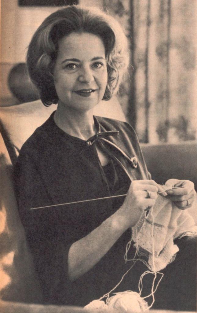 (1963) / “Puna e fisnikëron njeriun…”, takimi me Mbretëreshën Geraldinë në Madrid.