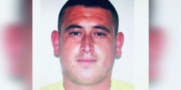 I arrestuar me urdhër të SPAK për vrasje, arratiset nga spitali