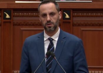 Kodin Penal, Lamallari: Dekriminalizimi i “shpifjes” për gazetarët, mbrojtje e…