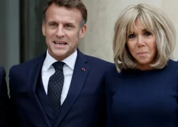 Teoritë konspirative mbi gjininë e Brigitte Macron, burg për 10 persona