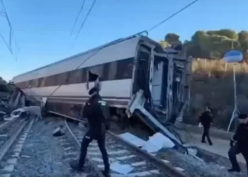 Përplasja e dy trenave në Spanjë, shkon në 41 numri i viktimave