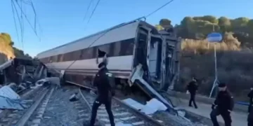 Përplasja e dy trenave në Spanjë, shkon në 41 numri i viktimave