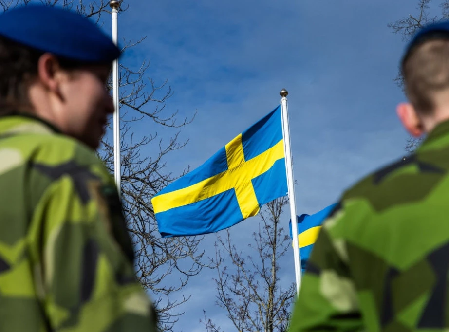 Suedia investon 440 milionë dollarë në sisteme ushtarake pa pilot