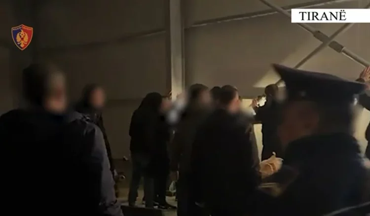 I morën 40 000 euro një personi duke e mashtruar, identifikohen autorët, 3 në pranga