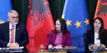 Integrimi/Negociatorët me BE tregojnë projektligjet që duhen miratuar në Parlament