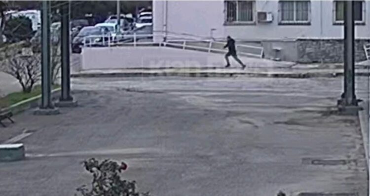 Publikohen pamjet e Altin Ndocit duke u arratisur nga Spitali i Durrësit