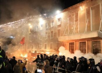 Rama për protestën e PD: Ngjajnë si jashtëderdhja në rrugë e plakut të lajthitur