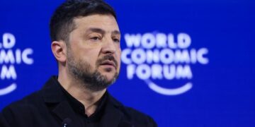 Zelensky në Davos: Europa duket e ndarë dhe e humbur përballë Trumpit