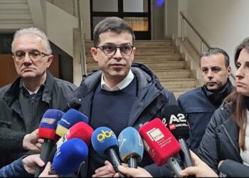 800 banesa me ujë në Durrës, Vengu: 180 persona janë akomoduar në Kovaleshencë