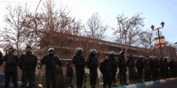 Mijëra të vrarë në Iran, forcat e sigurisë së vendit mbajnë kontrollin