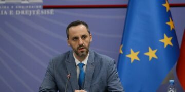 Ministri i Drejtësisë urdhëron inspektime për noterët