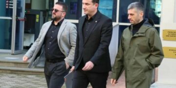 Gjykata rikthen në detyrë Sekretarin e Përgjithshëm të Bashkisë Tiranë,Alban Dokushi