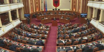 Kuvendi miraton aderimin e Shqipërisë në Bordin e Paqes me përfaqësues Ramën