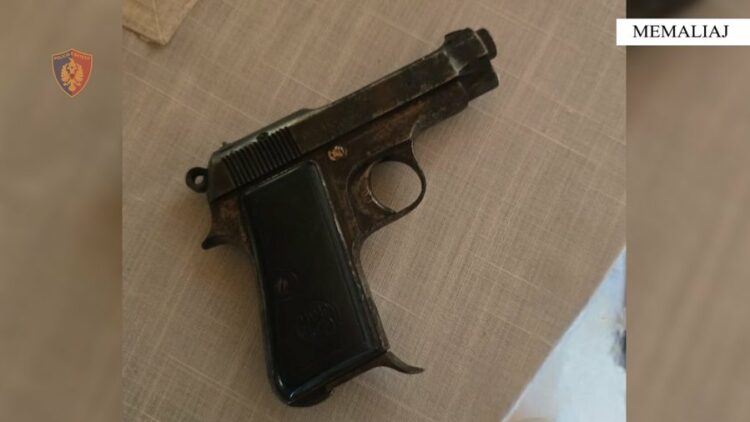 Kërcënonte me vdekje gruan, arrestohet 53-vjeçari në Memaliaj