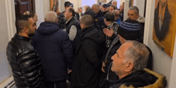 Tregtarët e Vlorës, sërish në protestë