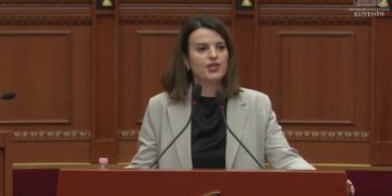 Shoqërimi i të miturit në komisariat, Koçi: Nuk u trajtua në mënyrë çnjerëzore