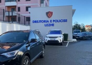 Zbulohet magazina me 1 mijë rrënjë kanabis në Lezhë