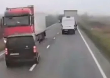 Ishin nisur drejt Lionit, tifozët grekë aksidentohen në Rumani, vdesin 6 prej tyre