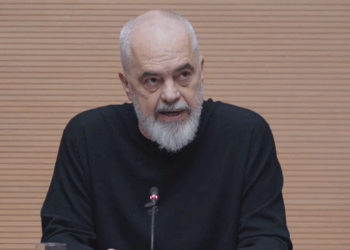 Rama shpjegon arsyet e përmbytjeve: Ndryshimi i klimës realitet