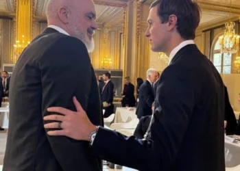 Rama takon dhëndrin e Trump në Paris gjatë takimit me liderët europianë