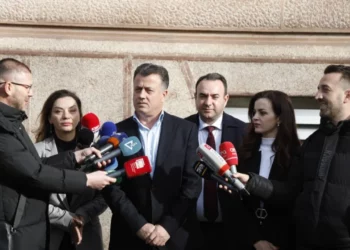 Deputetët e PD u përjashtuan nga parlamenti, Noka: Vendimin do e çojmë në gjykatë