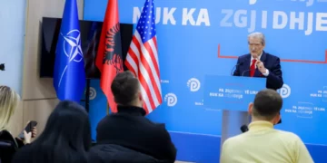 Do të votojë PD aderimin e Shqipërisë në Bordin e Paqes?Berisha pa vendim:Nuk kam…