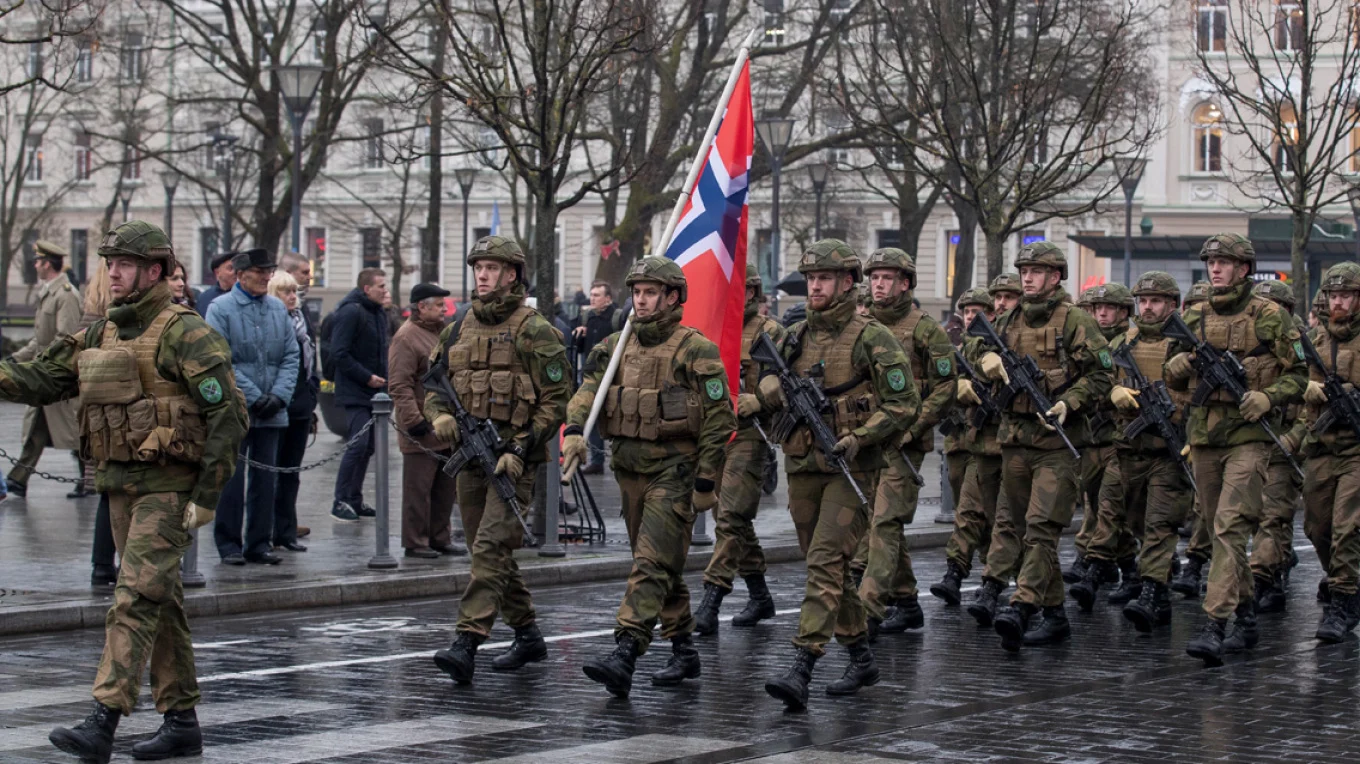 Gjermania  Suedia  Franca dhe Norvegjia dërgojnë trupa në Groenlandë