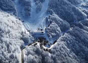 Rama publikon pamjet me dron nga Dardha: Magjike