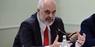 “Mendoni se jeni trashëgimtarë të Platonit”, Rama shkakton debat në Greqi