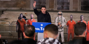 PD foltore pa Berishën, Këlliçi: Policët dhunuan qytetarët në protestën e së shtunës