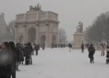 Moti i acartë “pushton” Francën