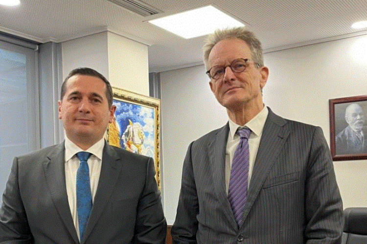 Ambasadori holandez takim me kreun e SPAK: Rikonfirmojmë mbështetjen